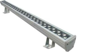 Архитектурный светодиодный линейный прожектор   E-STRONG- 1000- 40/80 Вт  (с коллиматорами)